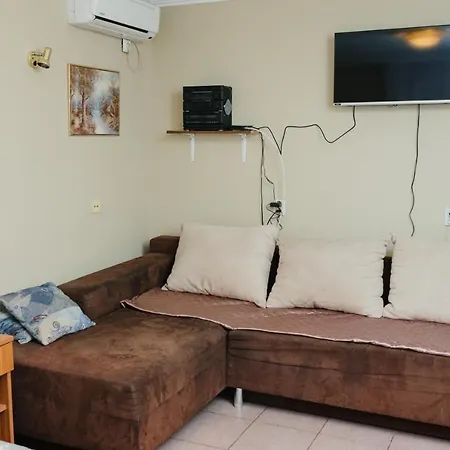 Verona Sobe Homestay Palic