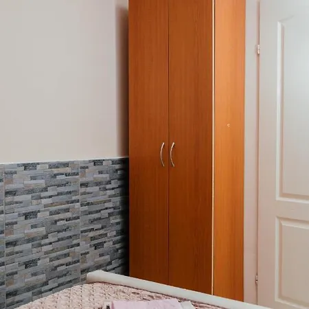 Verona Sobe Homestay *